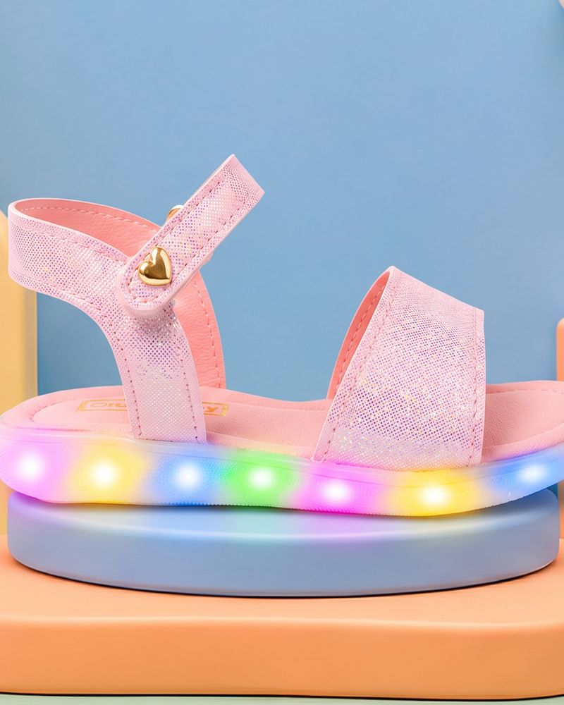 Sandália Skin LED rosa com luzes acesas